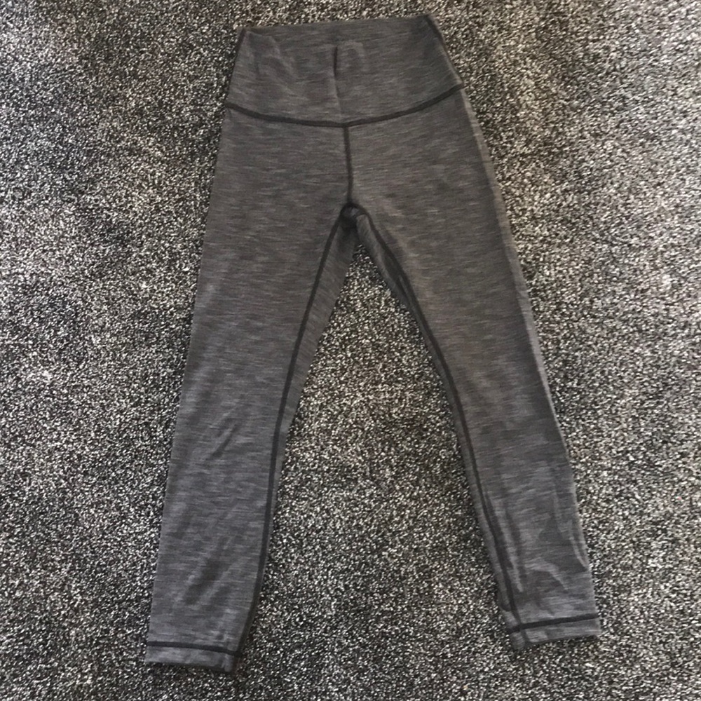 Lulu 🍋 7/8 Legging